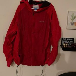 Light rain jacket 2-tone red w/Multi pocket.